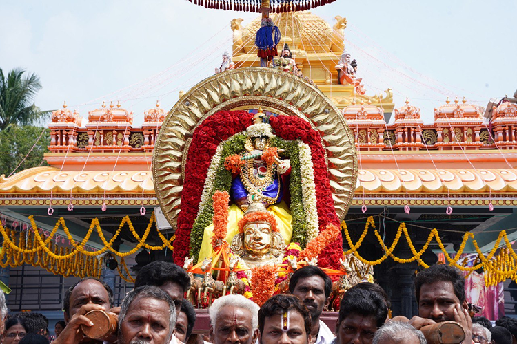 Vadapalli Shrine