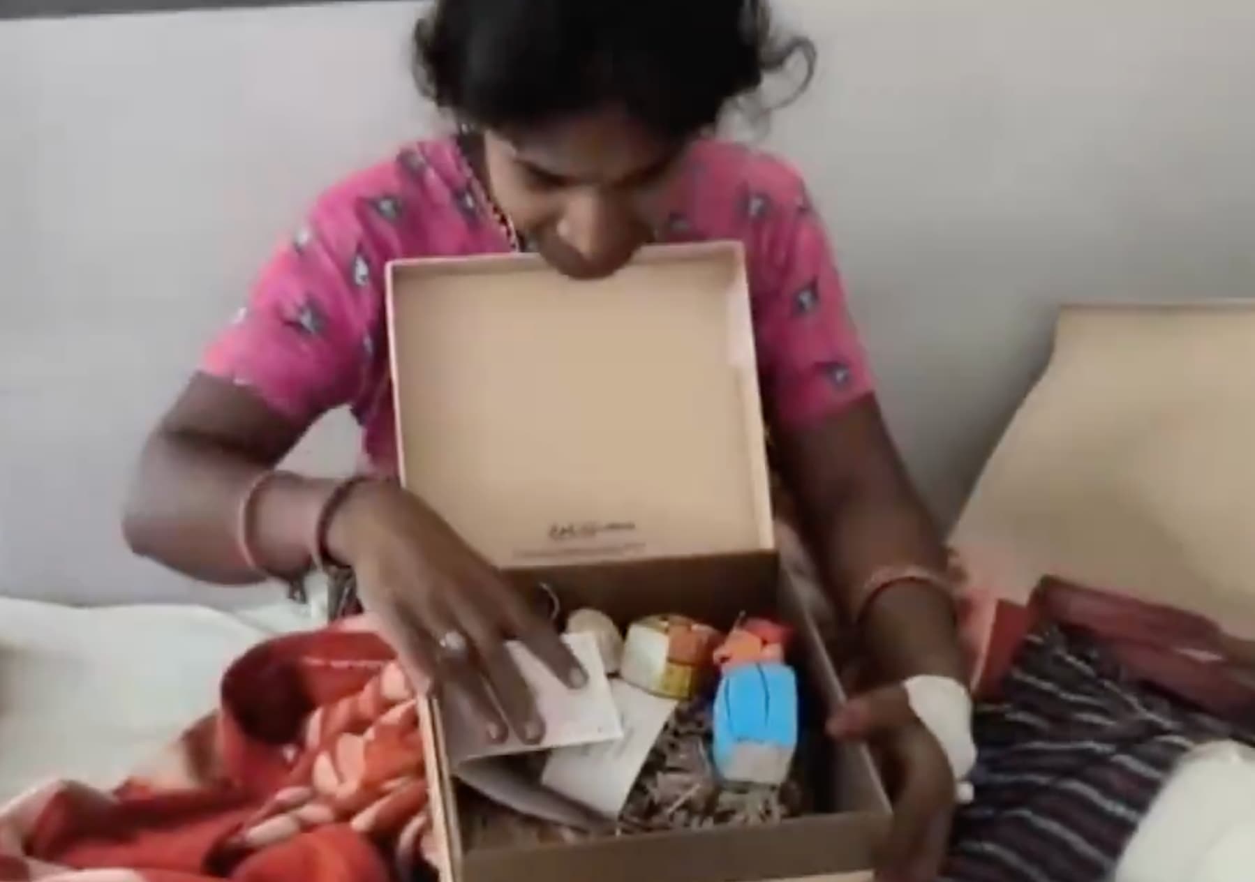 Kondapalli dolls and cheque sent to women injured during Palamaneru visit