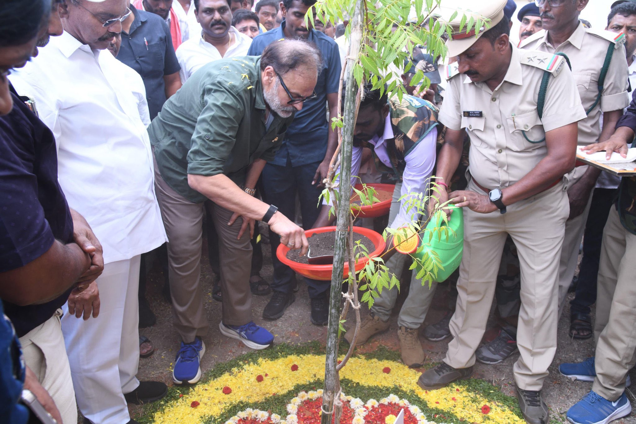 Naga Babu at the Vana Kshemam – Jana Kshemam plantation drive, Chilakaluripet, photo 3