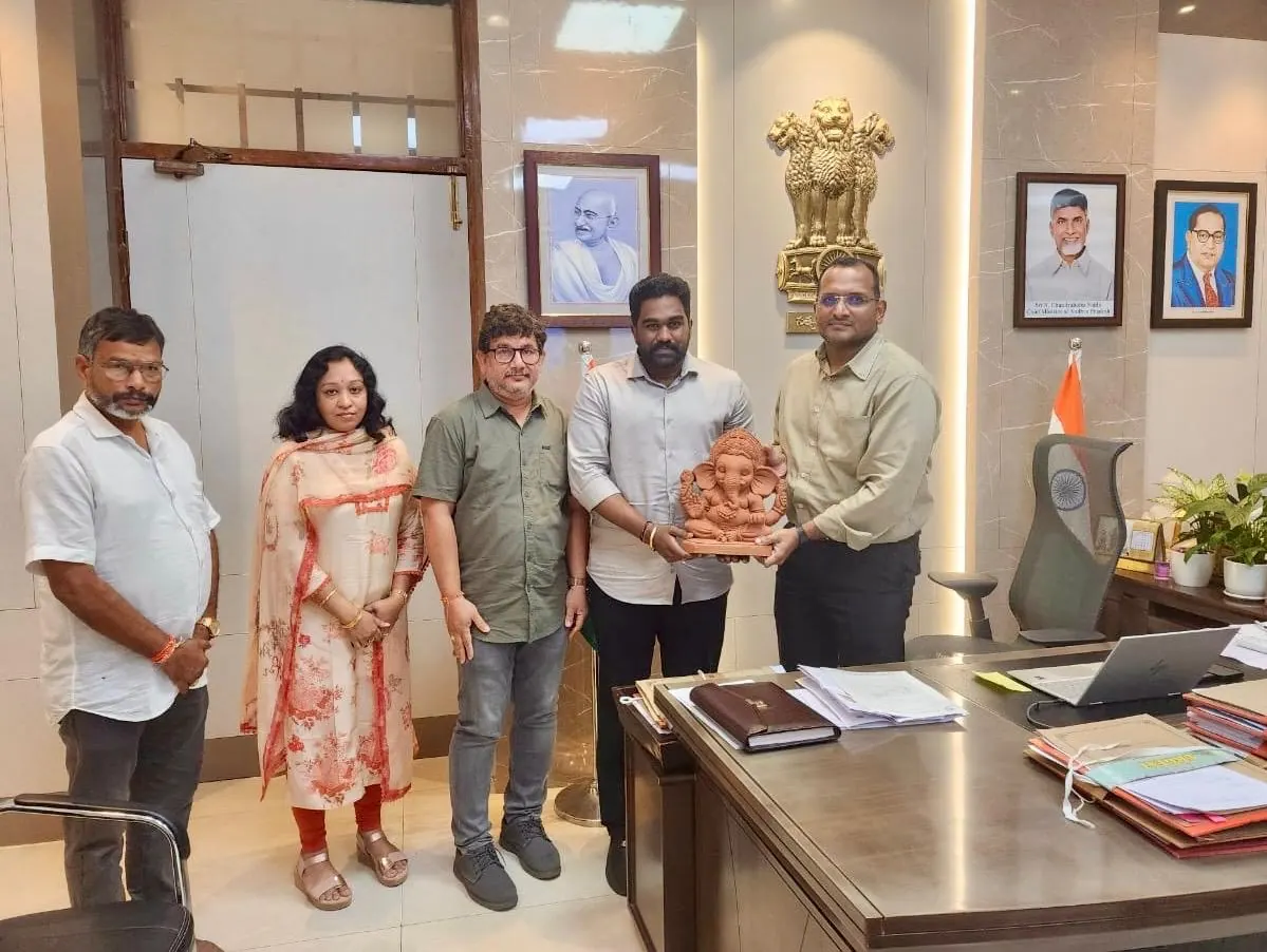 Clay Ganesh Idol Distribution 2025: photo 3