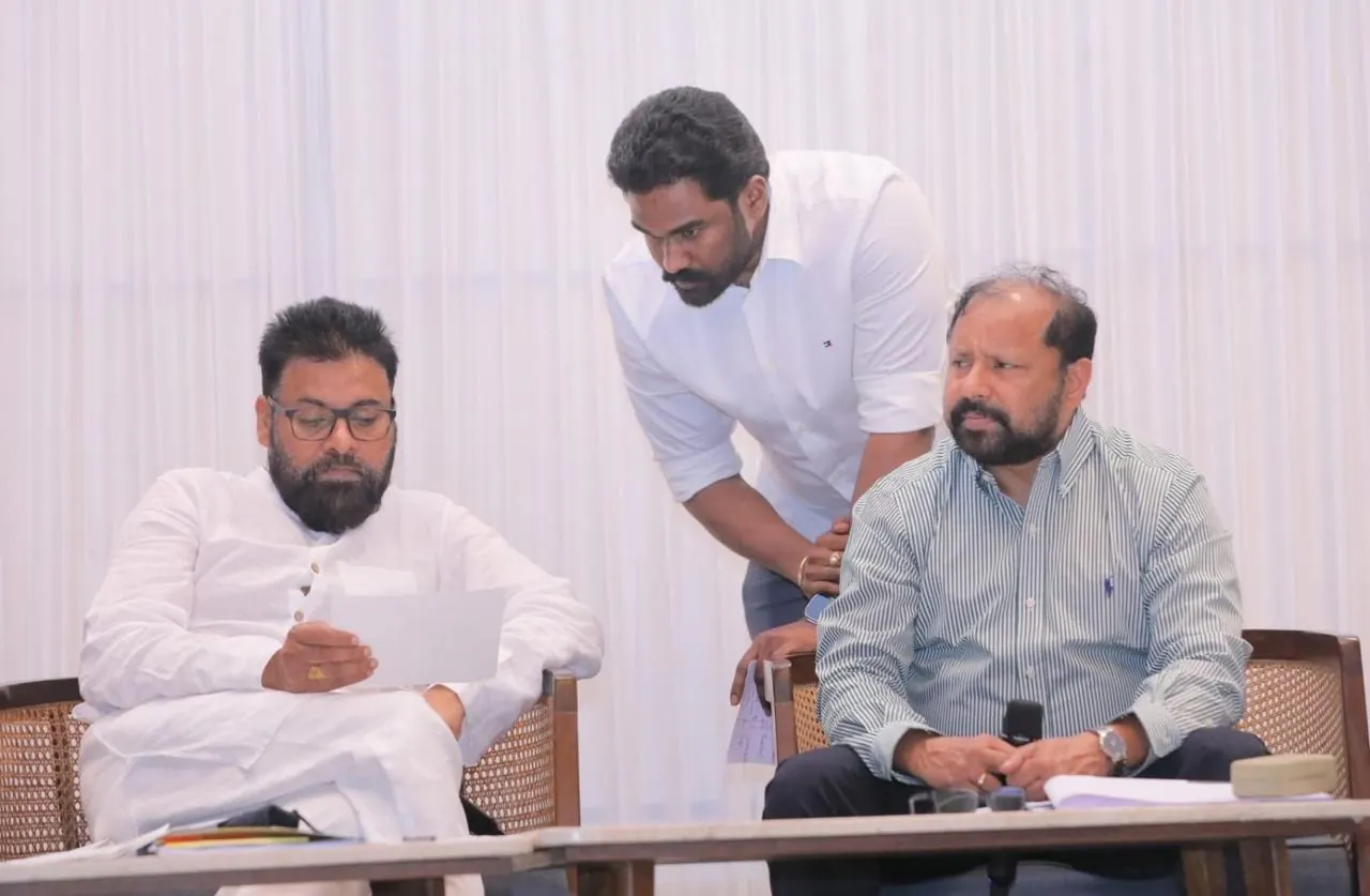Dy. CM Interaction with Industries: photo 1