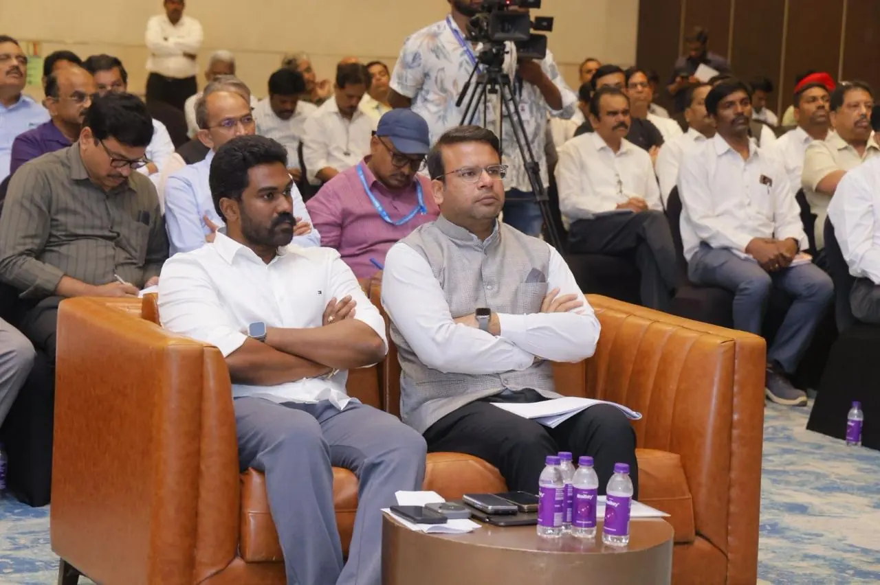 Dy. CM Interaction with Industries: photo 4