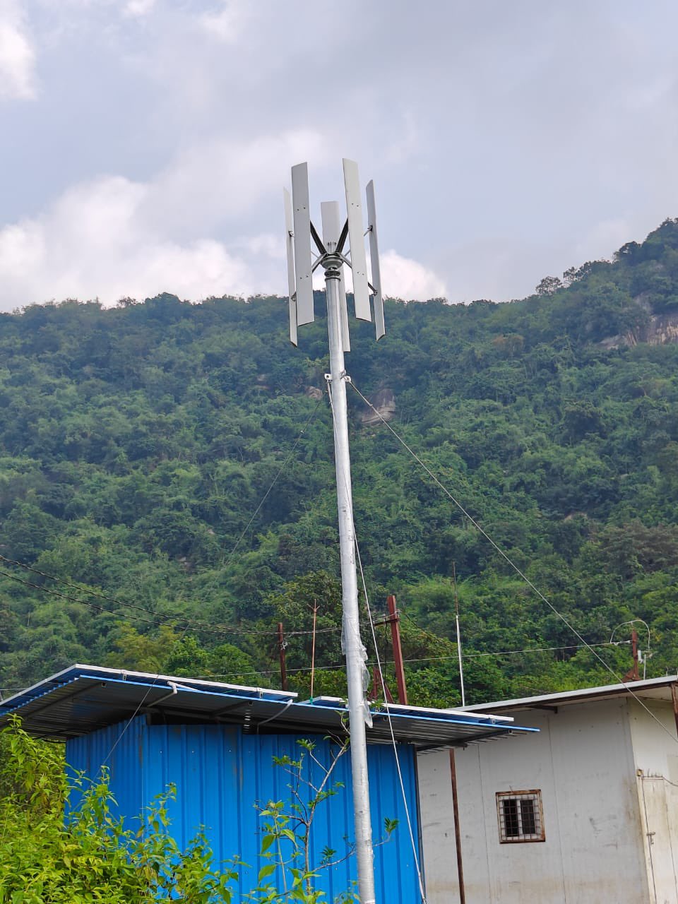 [సోలార్ దీపాలు]